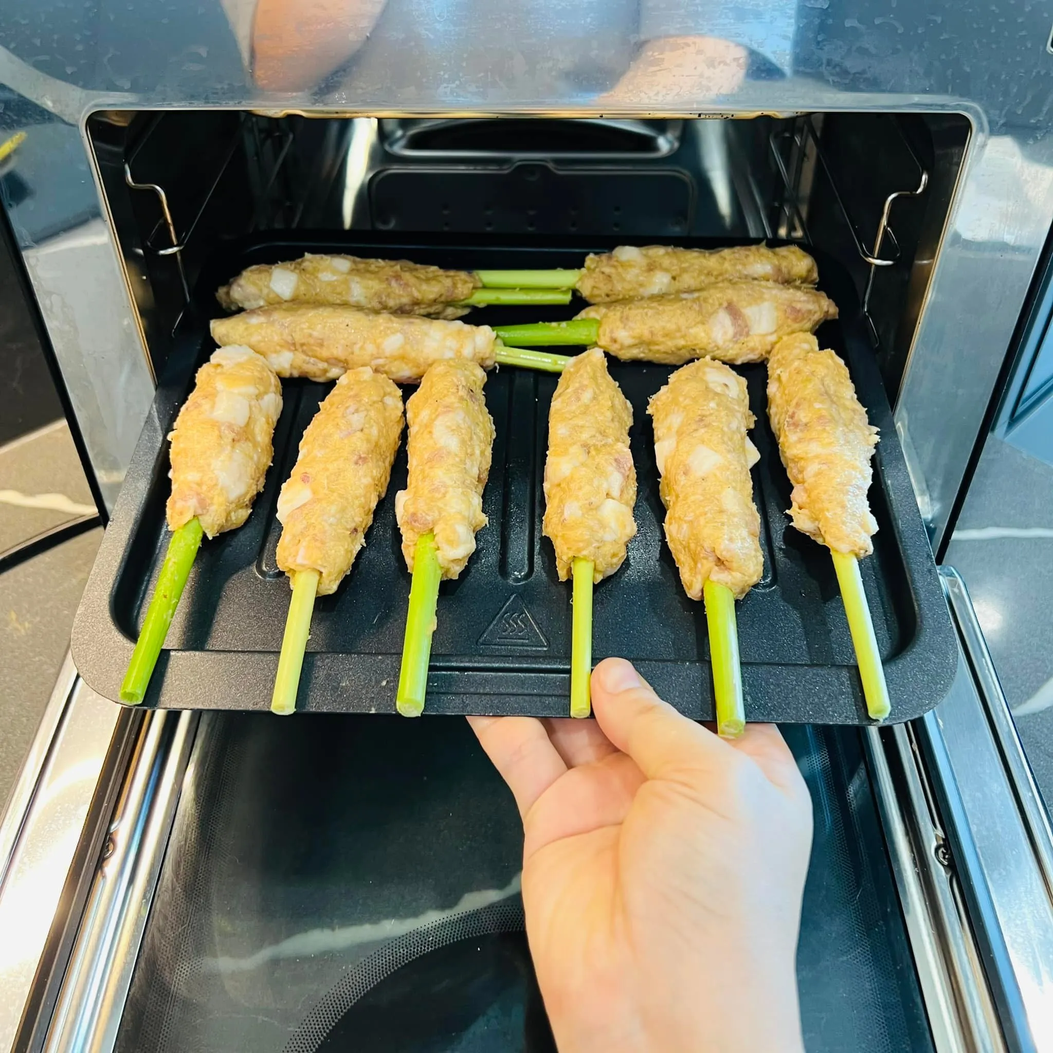 Nem lụi nướng trong nồi chiên