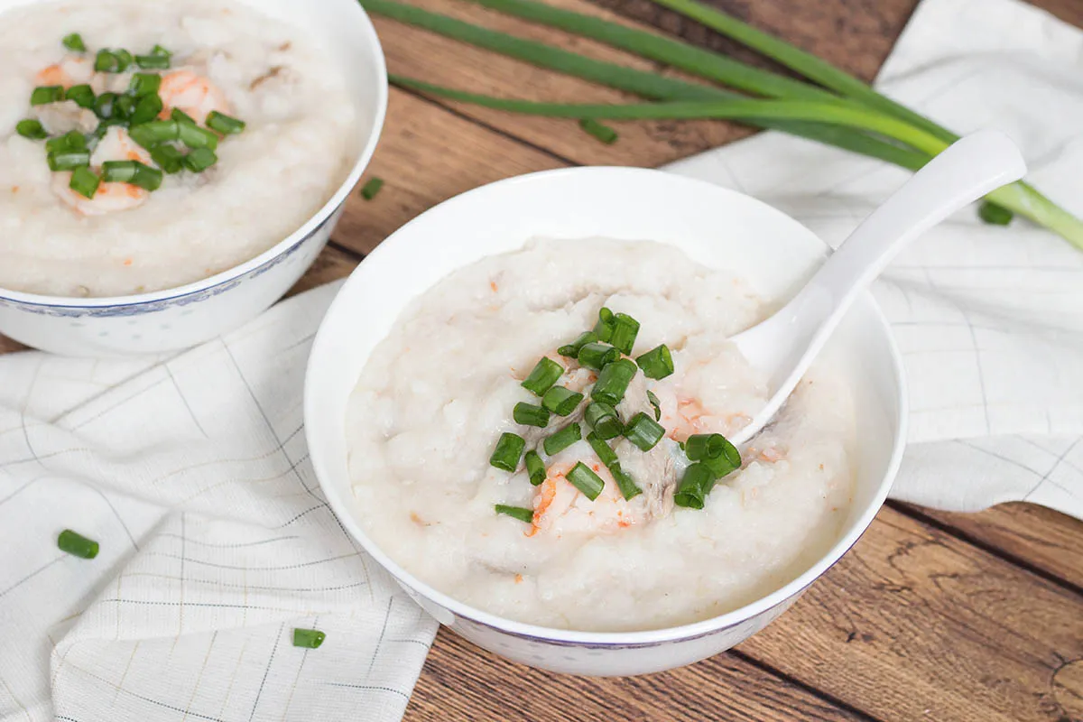 Thưởng thức món cháo thơm ngon