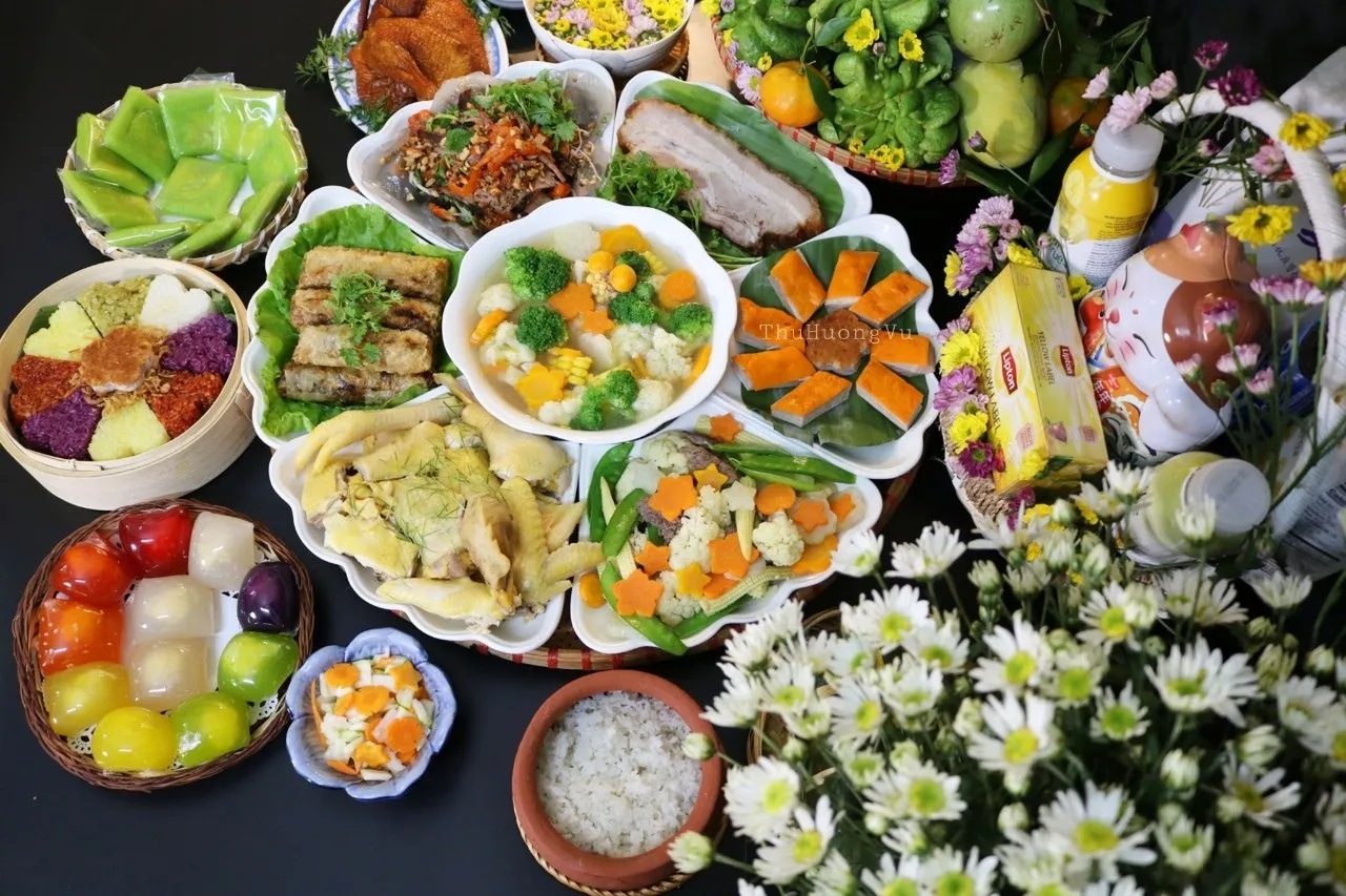 Mâm cỗ ngày Tết sum vầy của gia đình miền Nam
