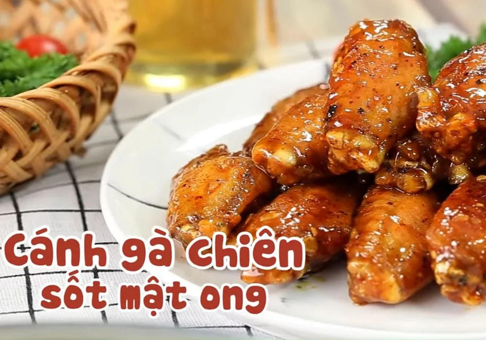 Cánh gà chiên mật ong vàng óng hấp dẫn