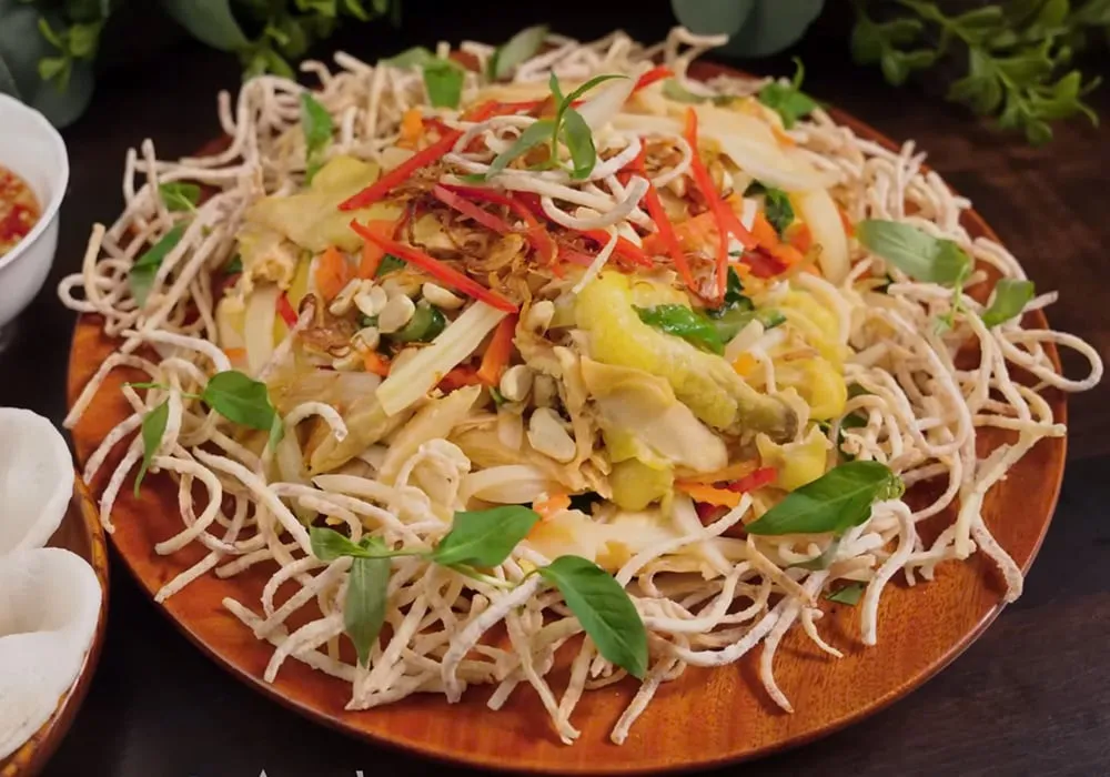 Gỏi gà ngó sen giòn ngon bổ dưỡng